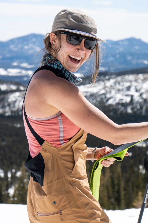 female skiing in Idaho