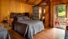 Double bedroom cabin with a bathroom and private balcony